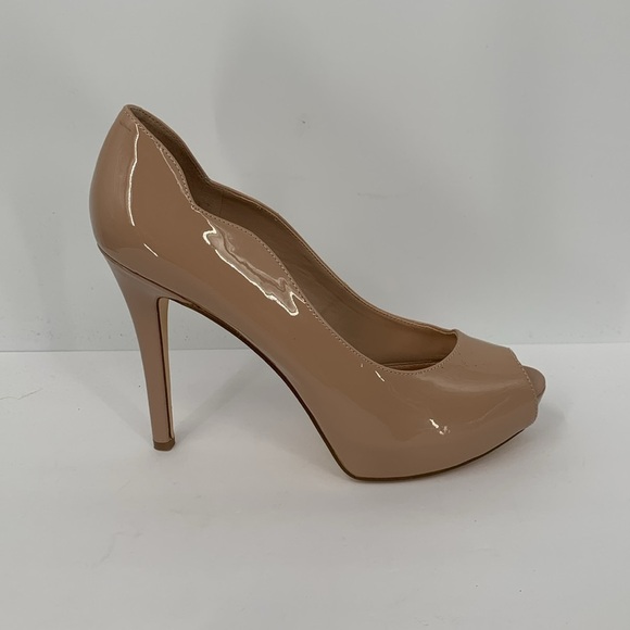 Nine West Hilare Peep toe hidden platform nude tan sandals heel shoe patent 9 - Picture 1 of 6